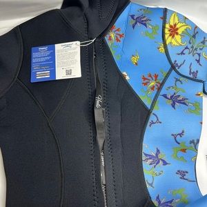 Hevto Women Men and Kids Wetsuits 3/2mm Neoprene Full Shorty Suits